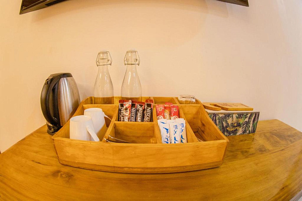 Perla Dhangethi Guest House