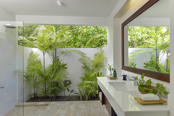 Summer Island Maldives