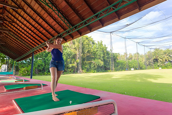 Meeru Island Resort & Spa