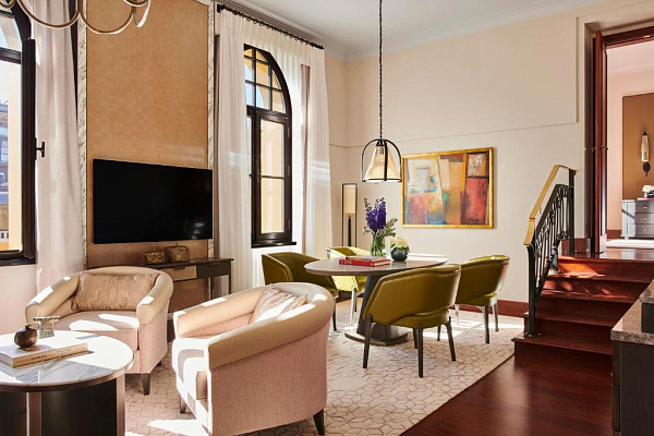 FOUR SEASONS ISTANBUL AT THE SULTANAHMET