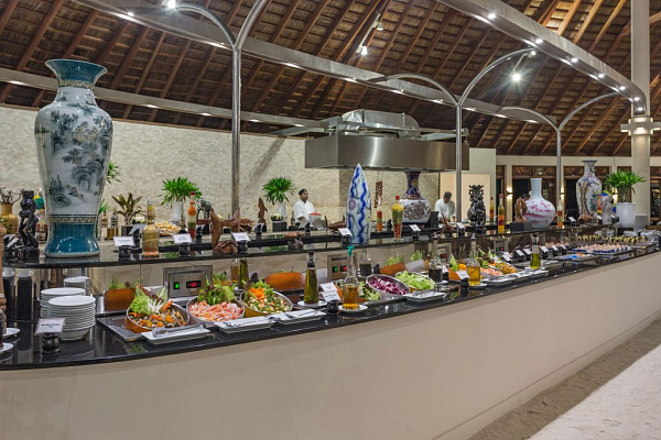 Meeru Island Resort & Spa
