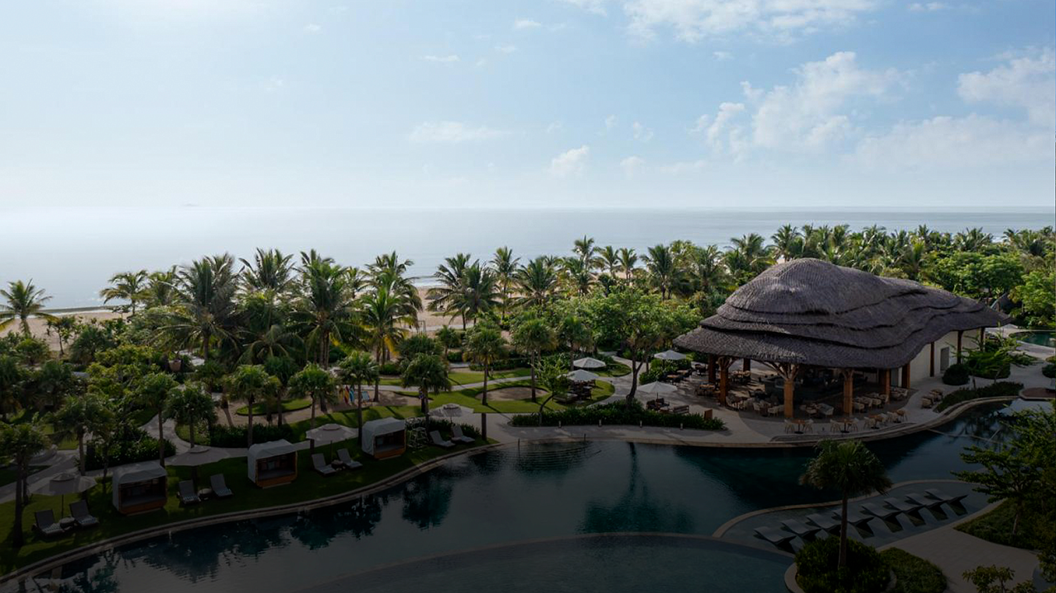 New World Hoiana Beach & Resort