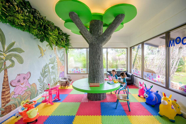 Thavorn Palm Beach Resort