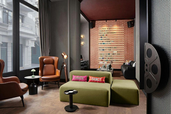 Moxy Istanbul Taksim