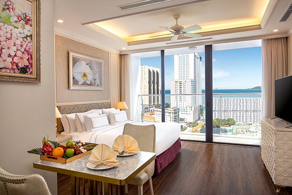 Melia Vinpearl Nha Trang Empire