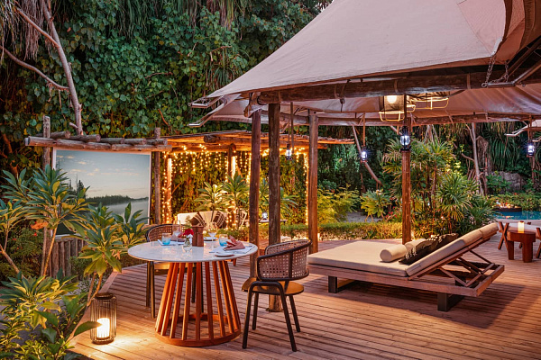 Sirru Fen Fushi - Private Lagoon Resort Sirru Fen Fushi - Private Lagoon Resort