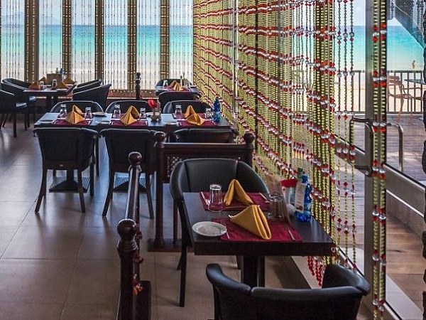 Coral Strand Smart Choice (Mahe) Coral Strand Smart Choice (Mahe)