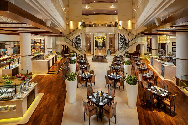 Beach Rotana Hotel and Towers Abu Dhab