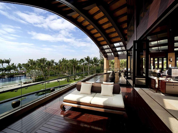 Pullman Ocean View Sanya Bay Resort & Spa