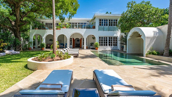 Nomad Beach Resort