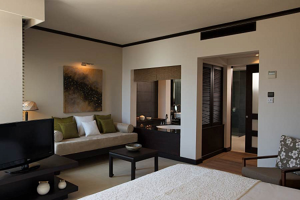 Le Cardinal Exclusive Le Cardinal Exclusive