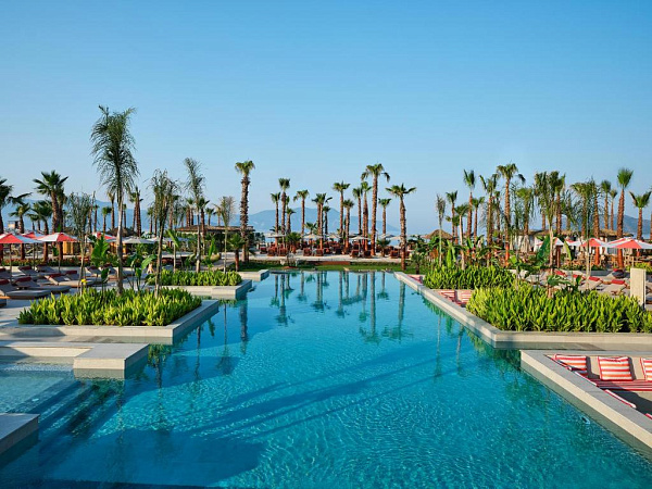 XO Cape Arnna Resort