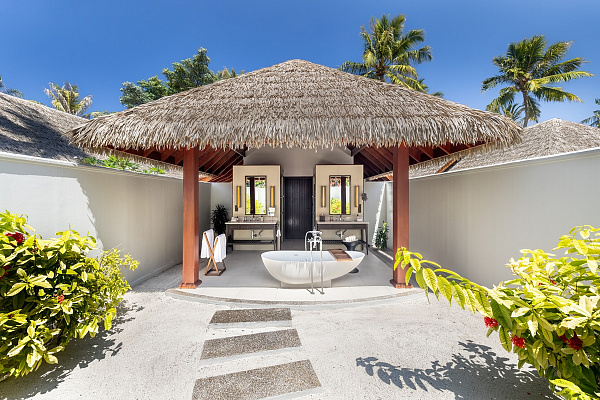 Dusit Thani Maldives