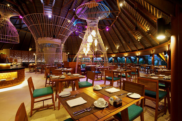 Centara Ras Fushi Resort&Spa Maldives