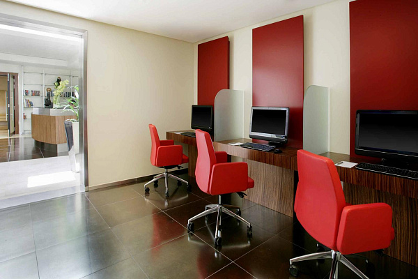 The Westin Dubai Mina Seyahi Beach Resort & Marina