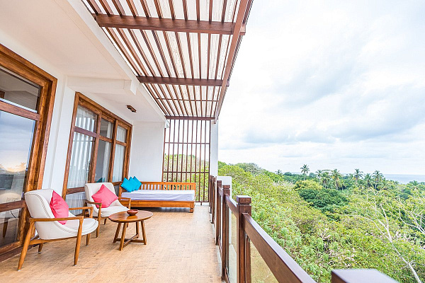 Mayavee Resort and Spa