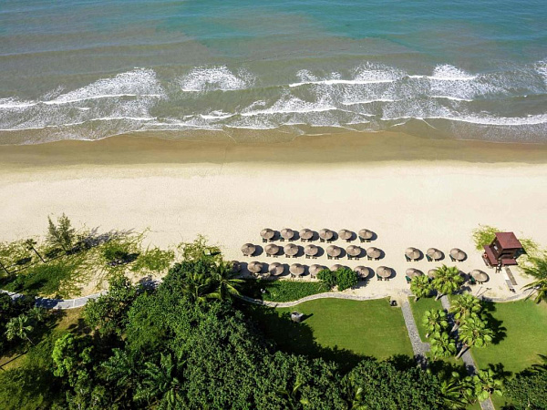 Pullman Ocean View Sanya Bay Resort & Spa