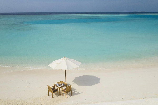 Brennia Kottefaru Maldives 