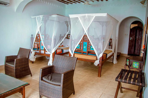 Langi Langi Beach Bungalows