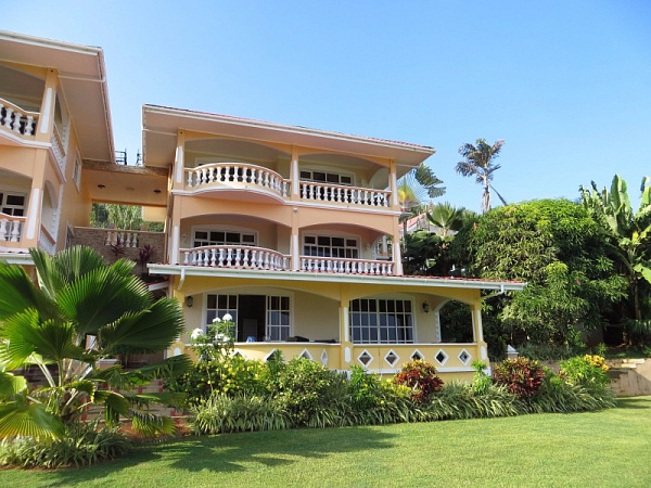 Au Fond de Mer (Apartment)