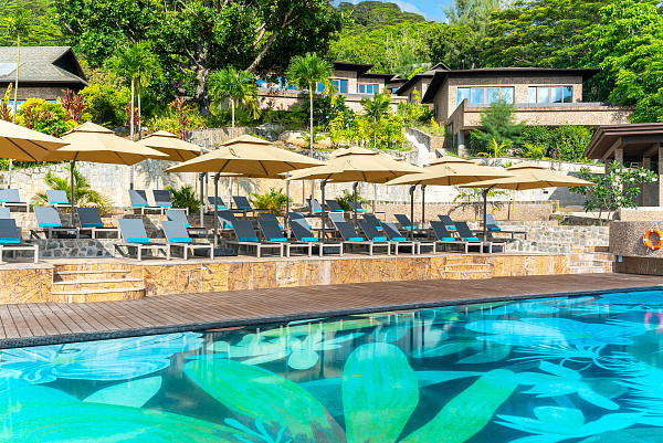 Gardens Hill Resort & Spa