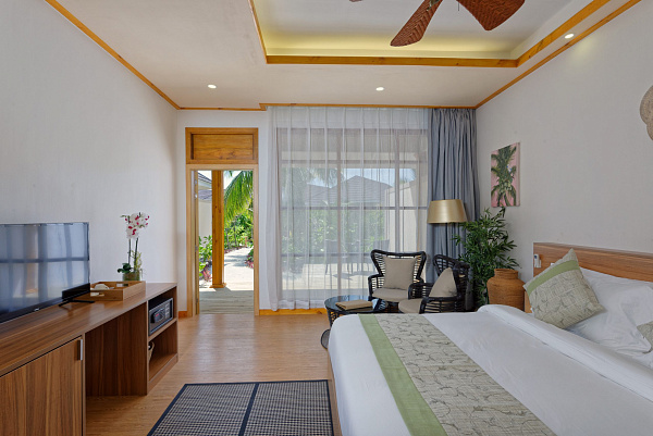 Brennia Kottefaru Maldives 