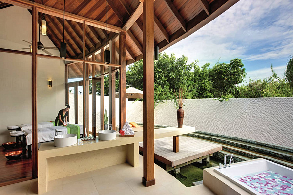 Hideaway Beach Resort and Spa