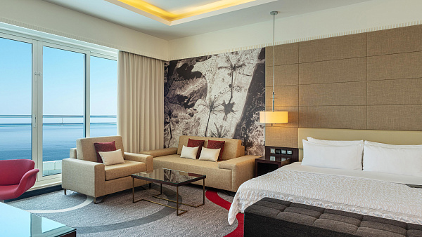 Le Meridien Al Aqah Beach Resort