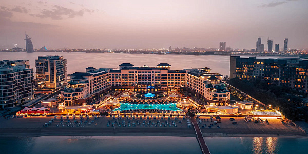 Taj Exotica Resort & Spa, The Palm Dubai