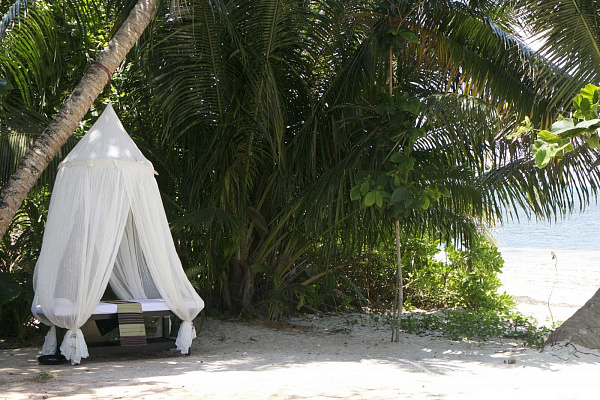 Dhevatara Beach Hotel