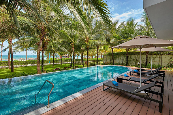 Best Western Premier Sonasea Resort