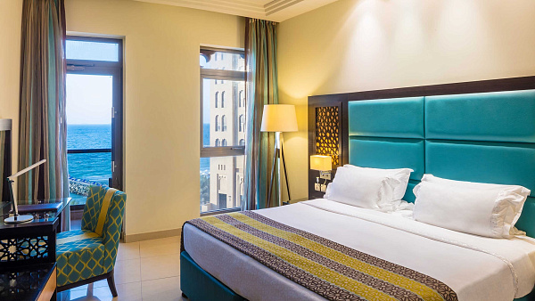 Bahi Ajman Palace Hotel