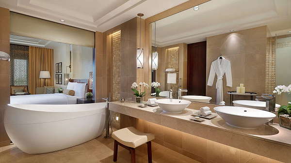 The Ritz-Carlton Dubai 