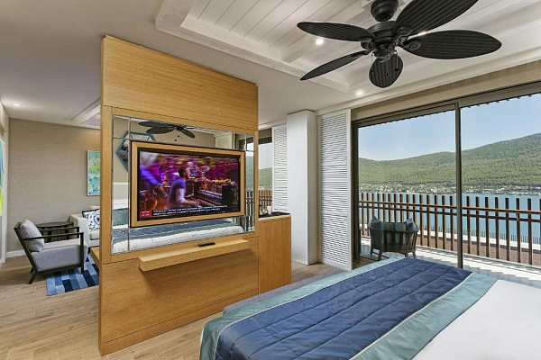 Titanic Luxury Collection Bodrum