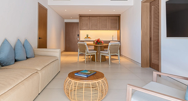 Avani Seychelles Barbarons Resort & Spa