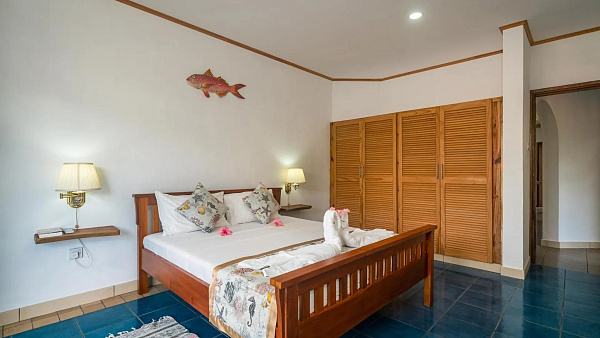 340 Degrees Mountain View Apartments