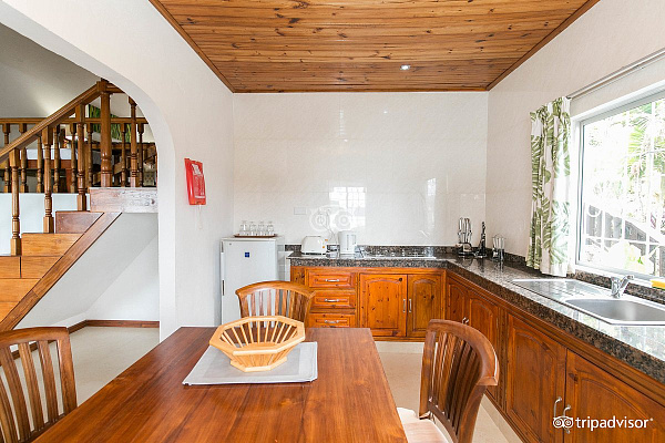 Chalet Cote Mer (Praslin) Chalet Cote Mer (Praslin)