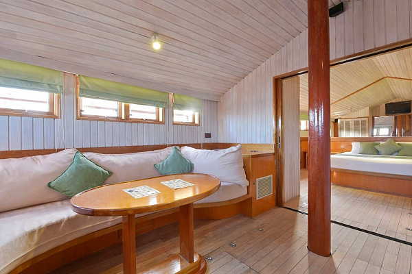 Safari Island Resort & Spa