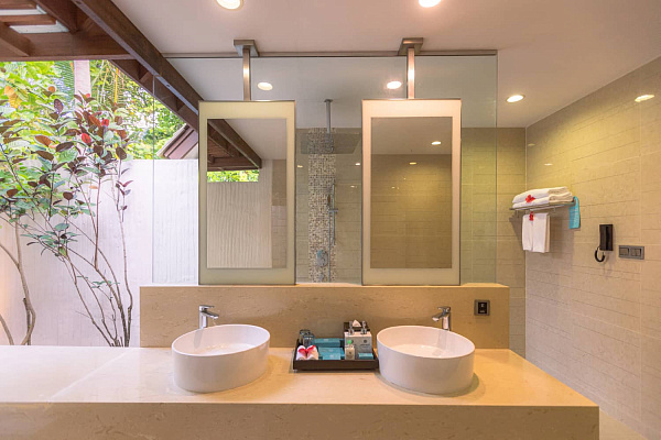 Hideaway Beach Resort and Spa