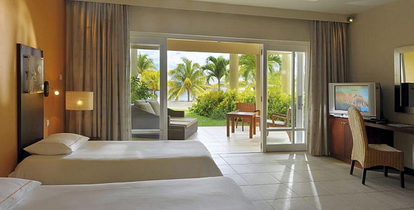 Victoria Beachcomber Resort & Spa