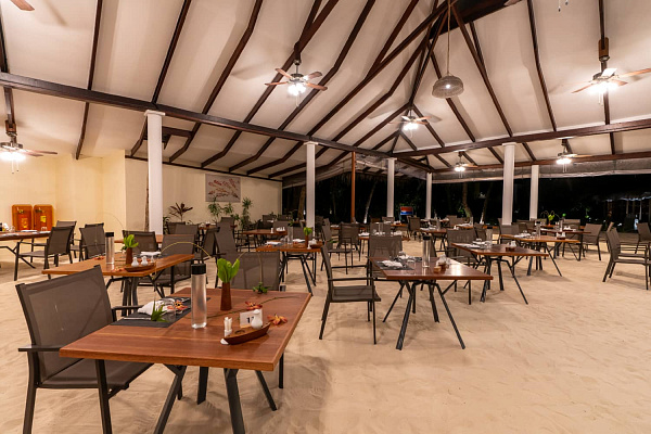 NAKAI Maayafushi Resort