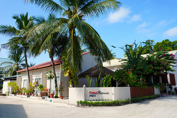 TME Retreats Dhigurah Guest House