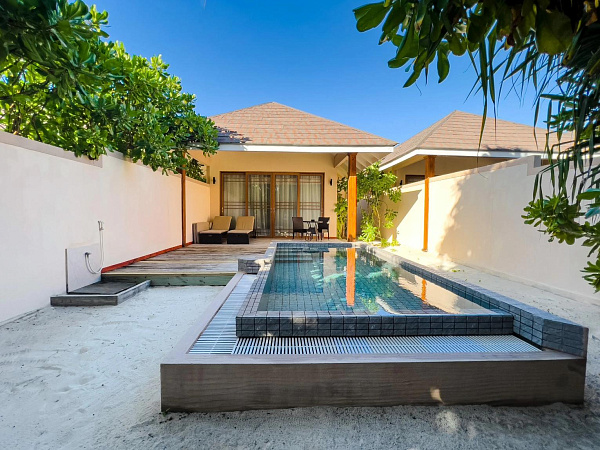 Brennia Kottefaru Maldives 