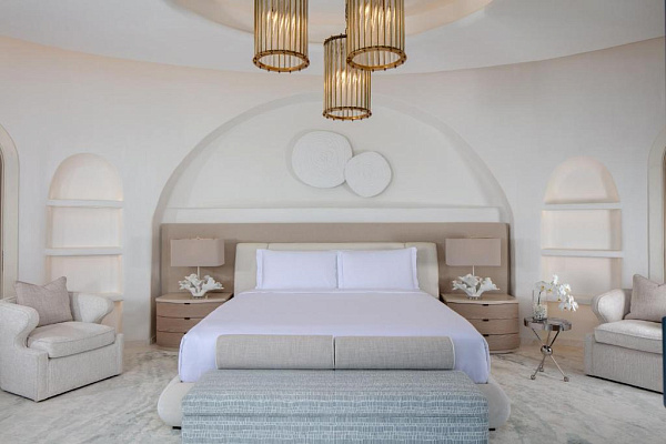 Anantara Santorini Abu Dhabi Retreat