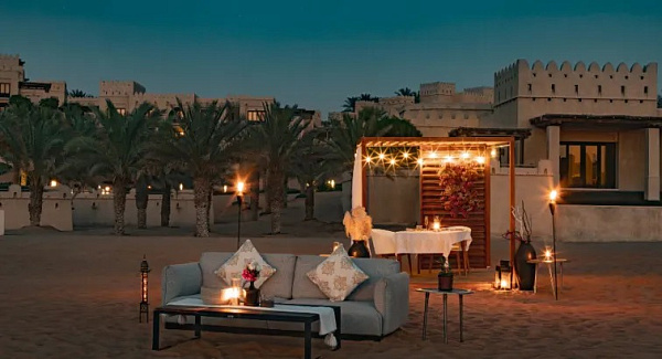 Qasr Al Sarab Desert Resort by Anantara