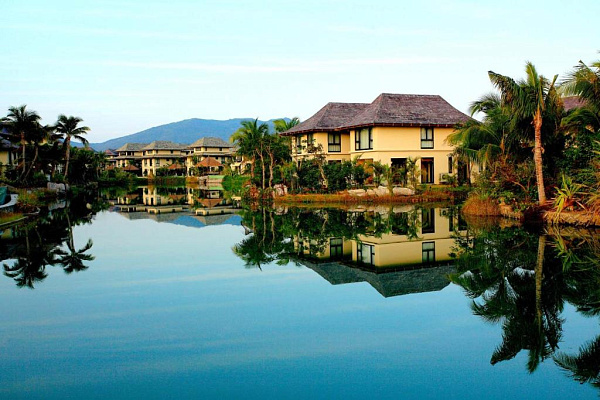 Yalong Bay Villas & Spa