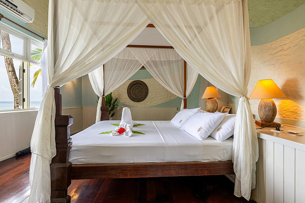 Nika Island Resort & Spa Nika Island Resort & Spa
