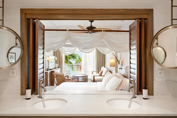 Paradise Cove Hotel & Spa Paradise Cove Hotel & Spa