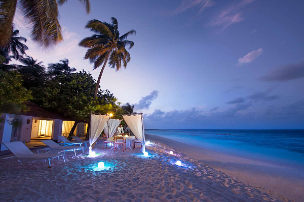 Diamonds Thudufushi Maldives