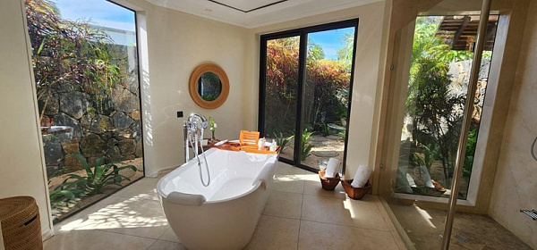 Maradiva Villas Resort & Spa Maradiva Villas Resort & Spa